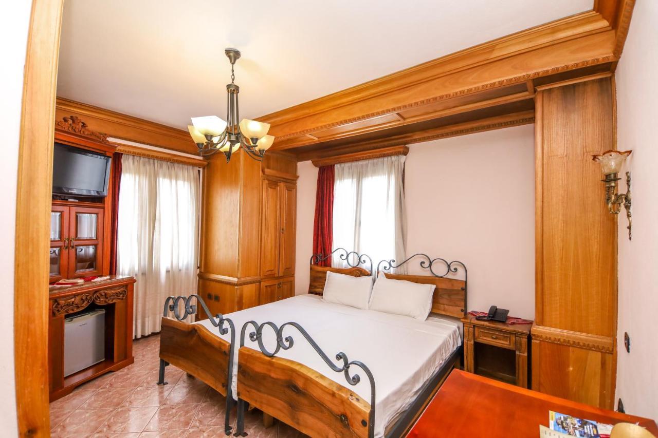 Brilant Antik Hotel Tirana Extérieur photo