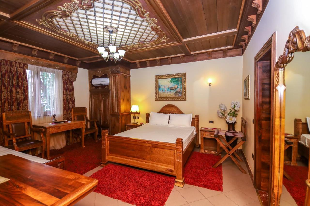 Brilant Antik Hotel Tirana Extérieur photo