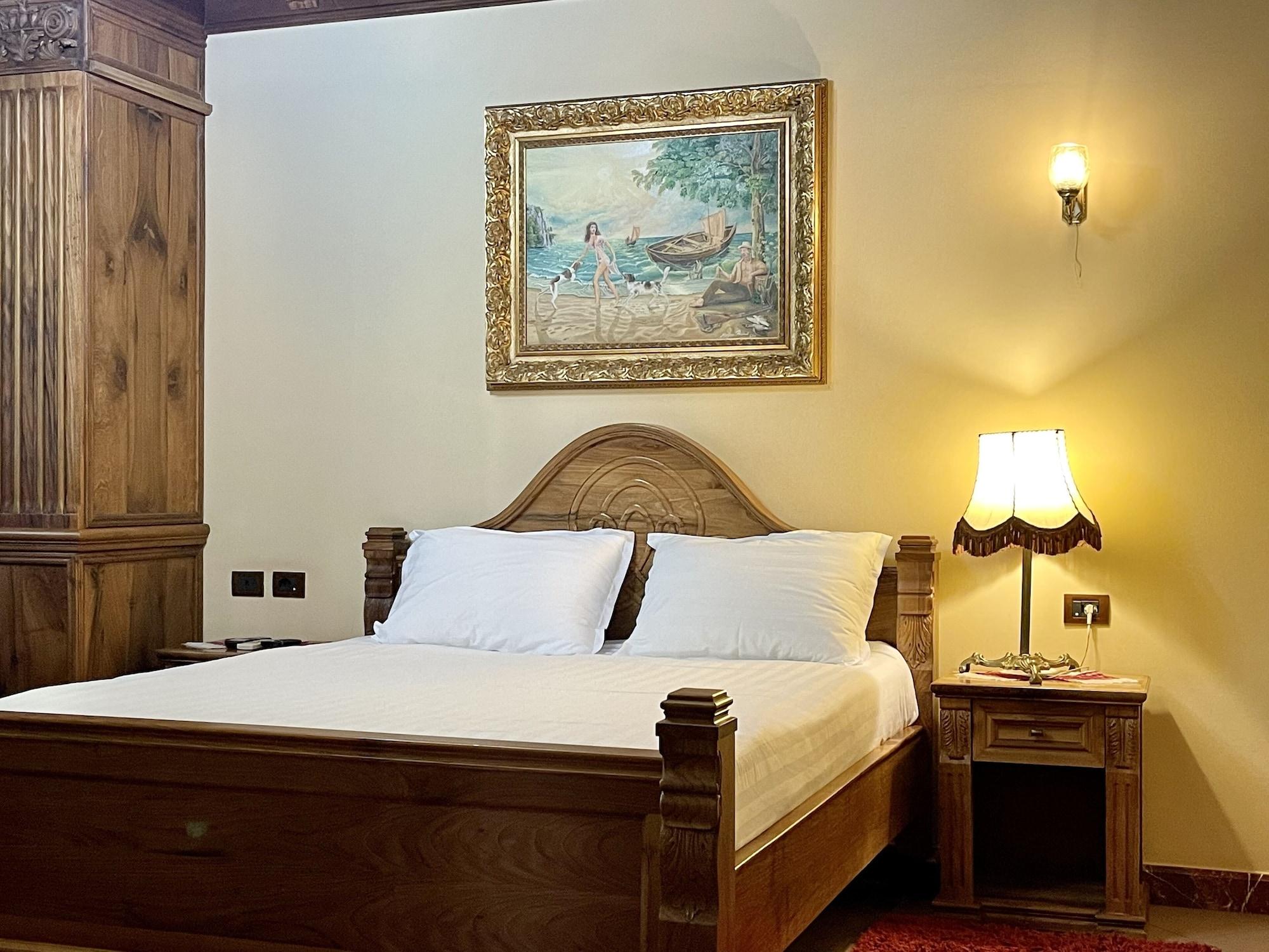 Brilant Antik Hotel Tirana Extérieur photo